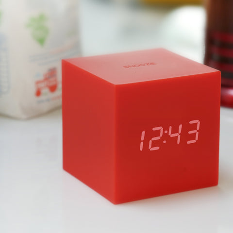 Gravity Cube Click Clock